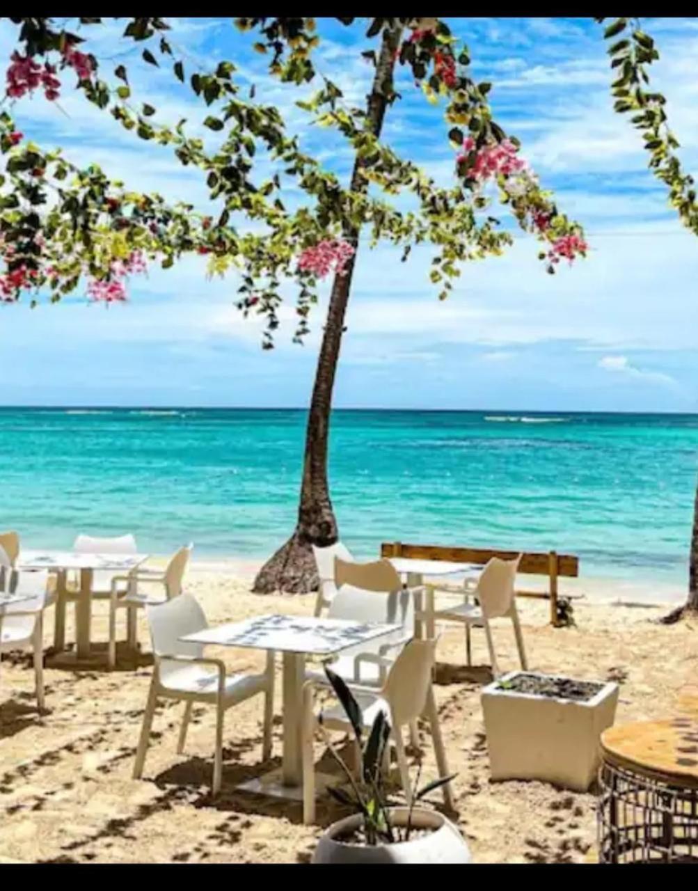 Madonna Pool Beach Los Corales Punta Cana Exteriér fotografie