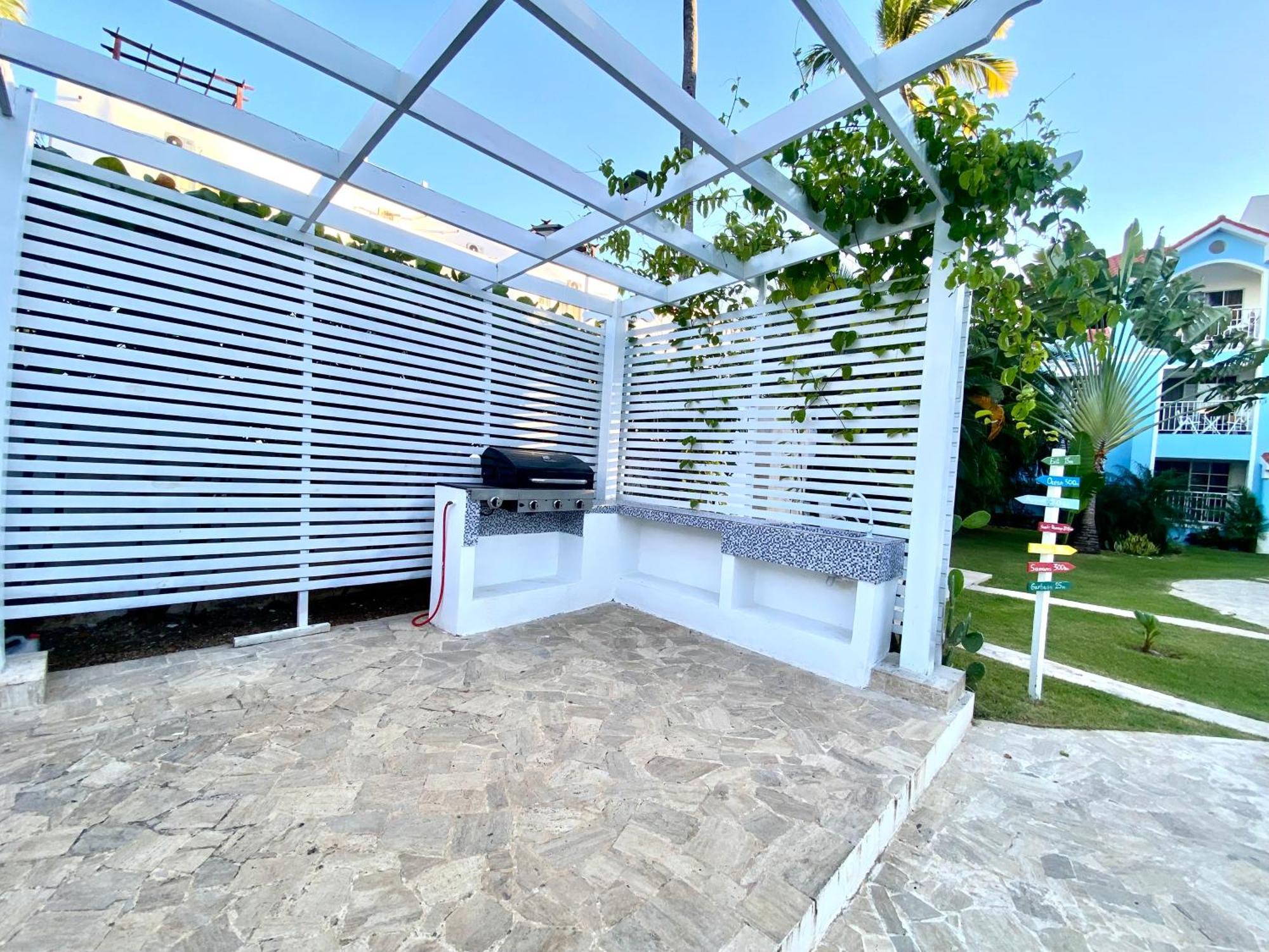 Madonna Pool Beach Los Corales Punta Cana Exteriér fotografie